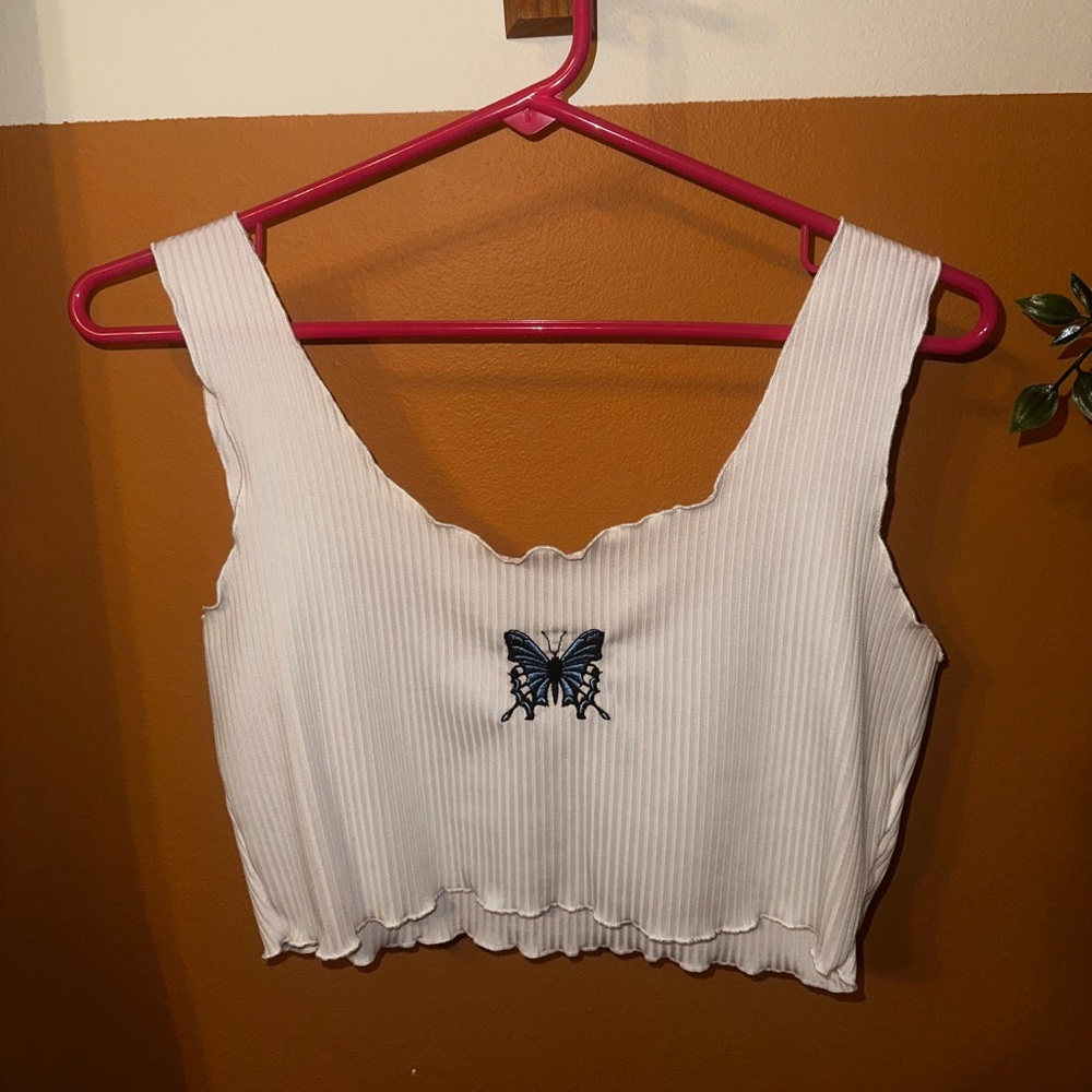 Butterfly cropped tank top